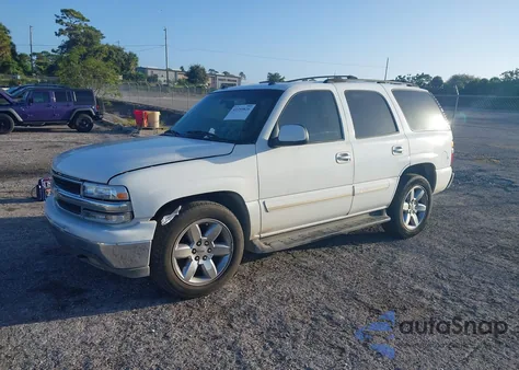 2004 Chevrolet Tahoe Lt из США, поврежденный, VIN 1GNEC13Z54R260318